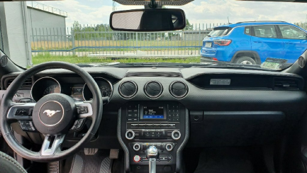 Zdjęcie przedmiotu: Ford Mustang Fastback 3.7 aut