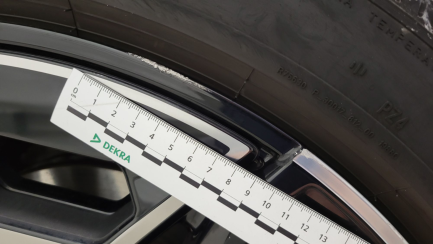 Zdjęcie przedmiotu: BMW iX xDrive40 76.6kWh