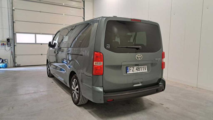 Zdjęcie przedmiotu: Toyota PROACE Verso 2.0 D-4D E6EA 2.9t Medium Business Aut.