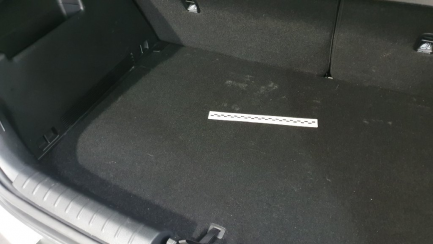 Zdjęcie przedmiotu: Kia STONIC 1.4 L