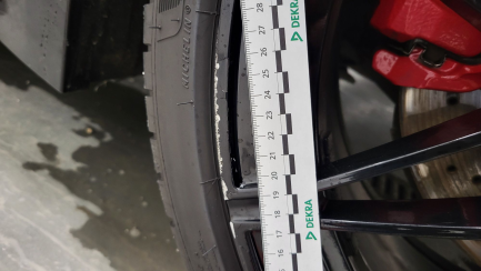 Zdjęcie przedmiotu: BMW M4 Competition M xDrive sport-aut