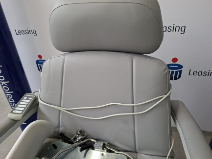 Zdjęcie przedmiotu: LEMI TESERA 4M Medical Chair
