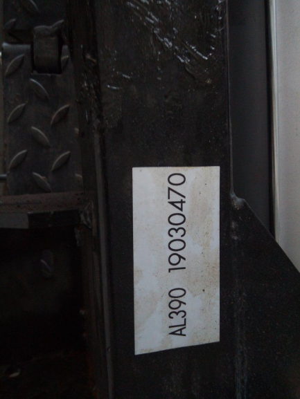 Zdjęcie przedmiotu: Vulcanization equipment (lift, balancing machine, assembly machine)