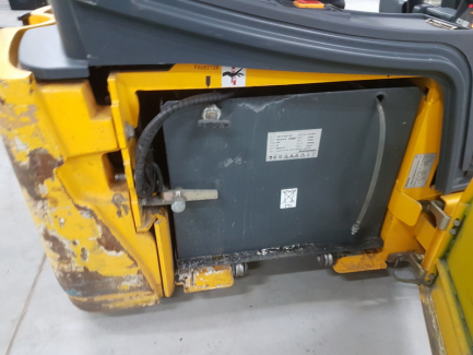 Zdjęcie przedmiotu: W&oacute;zek widłowy Jungheirich EFG220 GE115-310ZT