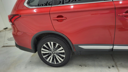 Zdjęcie przedmiotu: Mitsubishi Outlander 2.0 Intense Comfort 4WD CVT