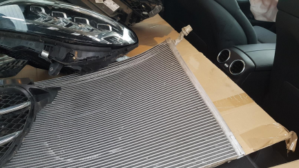 Zdjęcie przedmiotu: Mercedes-benz C 180 9G-TRONIC