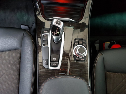 Zdjęcie przedmiotu: Bmw X3  sDrive18d xLine aut