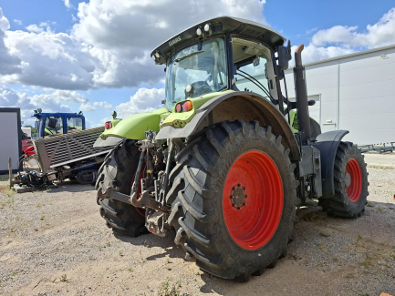 Zdjęcie przedmiotu: СІЛЬСЬКОГОСПОДАРСЬКИЙ ТРАКТОР CLAAS AXION 810 C Заява про втрату реєстраційного посвідчення та реєстраційного номера