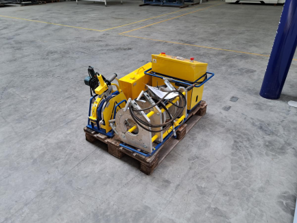 Zdjęcie przedmiotu: NOVATECH ZHCN-250 E hydraulic butt welding machine