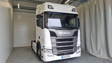 Zdjęcie przedmiotu: SCANIA R460 E6 18.0t Highline