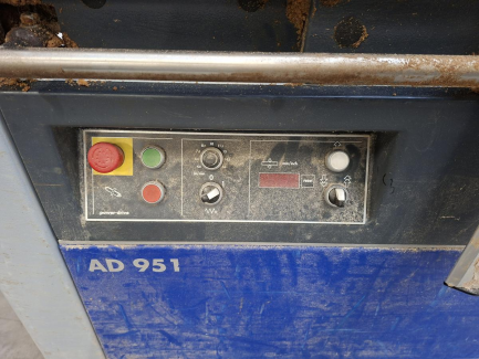 Zdjęcie przedmiotu: Wyr&oacute;wnywarko-grubiarka FELDER AD 951