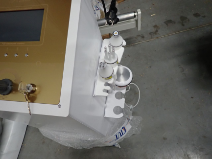 Zdjęcie przedmiotu: ALL INCLUSIVE GOLD III 18W1 cosmetic harvester