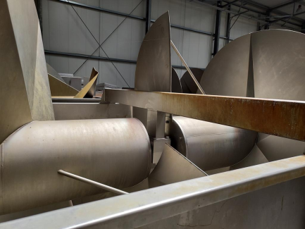 Zdjęcie przedmiotu: UNIMASZ SCH-2100/10 screw cooler - 2 pcs.