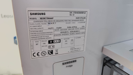 Zdjęcie przedmiotu: SAMSUNG BESPOKE AI RB38C7B6AAP EF No Frost 203cm refrigerator without panel
