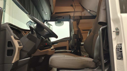 Zdjęcie przedmiotu: MAN TGX E6e 18.0t BL-SA(GM)