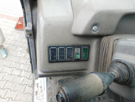 Zdjęcie przedmiotu: Manitou BF telescopic loader, 44158 Ancenis Cedex France MT 1740 SLT