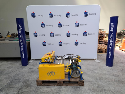 NOVATECH ZHCN-250 E hydraulic butt welding machine