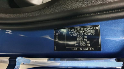 Zdjęcie przedmiotu: Volvo XC60 B5 D AWD R-Design aut