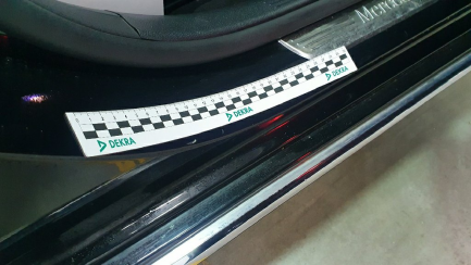 Zdjęcie przedmiotu: Mercedes-benz E 200 Sedan / Limousine