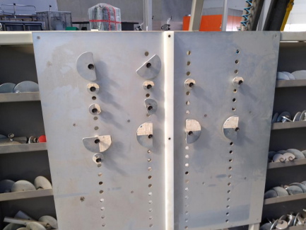 Zdjęcie przedmiotu: Pneumatic press for mounting PMJ-SZ drawers