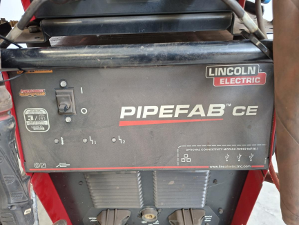 Zdjęcie przedmiotu: Lincoln Electric PIPEFAB CE Welding System