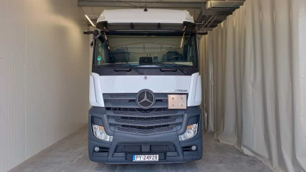 Zdjęcie przedmiotu: Mercedes-Benz Actros 1845 LS E6 18.0t Tampering with the odometer reading