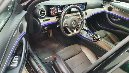 Zdjęcie przedmiotu: Mercedes-benz E220 d 4-Matic 9G-TRONIC