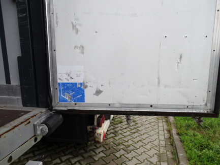 Zdjęcie przedmiotu: BERGER SAPL 24 curtain semi-trailer