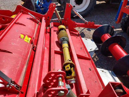 Zdjęcie przedmiotu: Obsypnik do ziemniak&oacute;w GRIMME GF200