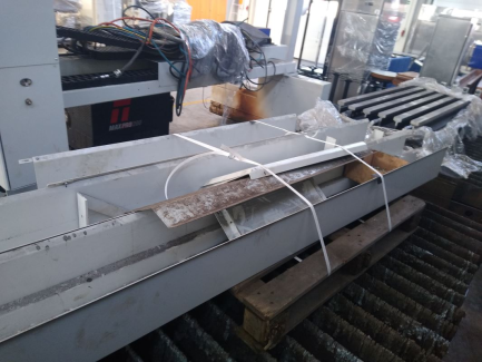 Zdjęcie przedmiotu: Automatic oxygen-plasma cutting machine Eckert Szafir