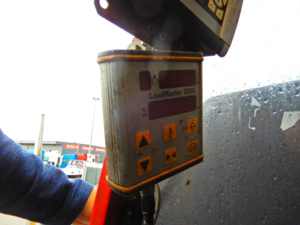 Zdjęcie przedmiotu: AUCTION OF THE DAY Volvo FH 16 700 6x4 Globetrotter Euro 5 with BERGS FOGEN timber body with JONSERED 1080 crane