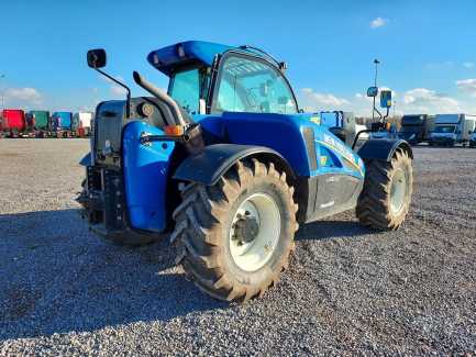 Zdjęcie przedmiotu: NEW HOLLAND LM 5040 telehandler