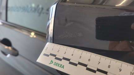 Zdjęcie przedmiotu: LAND ROVER Discovery V 3.0 D250 mHEV