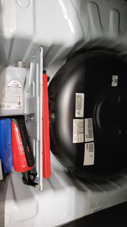 Zdjęcie przedmiotu: Dacia Logan 1.0 ECO-G 100 Comfort LPG Brak pełnej dokumentacji LPG