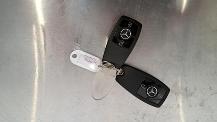 Zdjęcie przedmiotu: MERCEDES-BENZ/IGLOPOL SPRINTER E6 3.5t