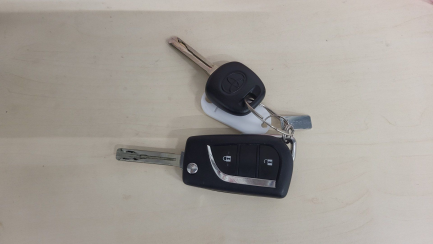 Zdjęcie przedmiotu: Toyota Yaris Hybrid 1.5 Comfort