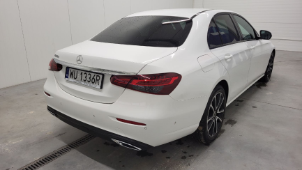 Zdjęcie przedmiotu: Mercedes-Benz E 220 d