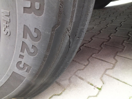 Zdjęcie przedmiotu: KOEGEL S24-1 curtain semi-trailer