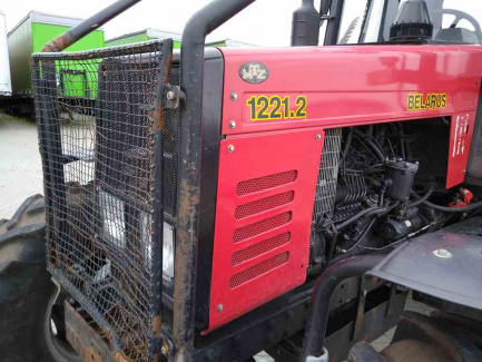 Zdjęcie przedmiotu: AUKCJA PAKIETOWA Ciągnik rolniczy Belarus 1221.2 + Przyczepa zrywkowa Palms 12D/700