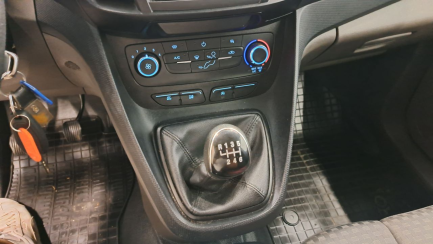 Zdjęcie przedmiotu: Ford Transit Connect 210 L2 1.5 TDCi E6.2 2.3t Trend