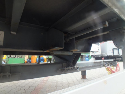 Zdjęcie przedmiotu: Przyczepa skrzyniowa i kurtynowa z osiami centralnymi PLANDEX PTL 18