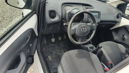Zdjęcie przedmiotu: Toyota Aygo 1.0 VVT-i X