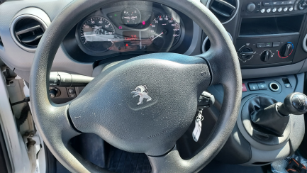 Zdjęcie przedmiotu: Peugeot Partner E5 2.2t Active L1