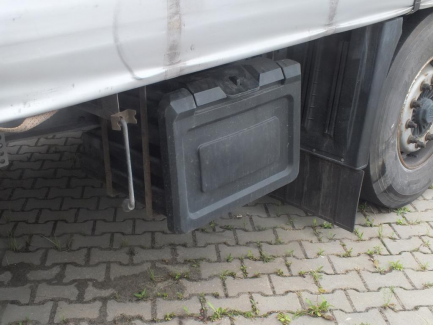 Zdjęcie przedmiotu: FLIEGL SDS 380 Curtain trailer