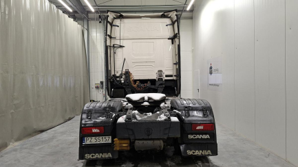 Zdjęcie przedmiotu: SCANIA S450 E6 19.0t 4x2 NB Highline