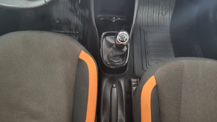 Zdjęcie przedmiotu: Toyota Aygo 1.0 VVT-i Selection X-cite