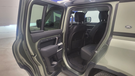 Zdjęcie przedmiotu: LAND ROVER Defender 110 2.0 D240 SE