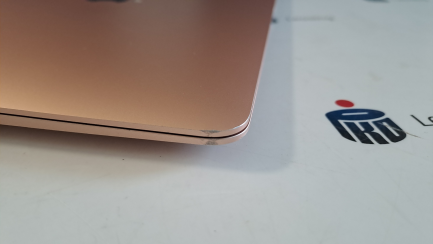 Zdjęcie przedmiotu: Notebook / Laptop Apple MacBook Air 13'' 1.6 GHz, kod prod. MVFM2ZE/A