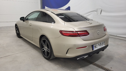 Zdjęcie przedmiotu: Mercedes-benz E 300 d Coupe 9G-TRONIC
