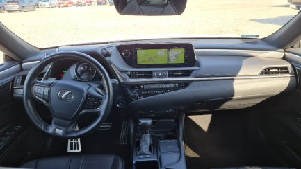 Zdjęcie przedmiotu: Lexus ES300H F Sport
